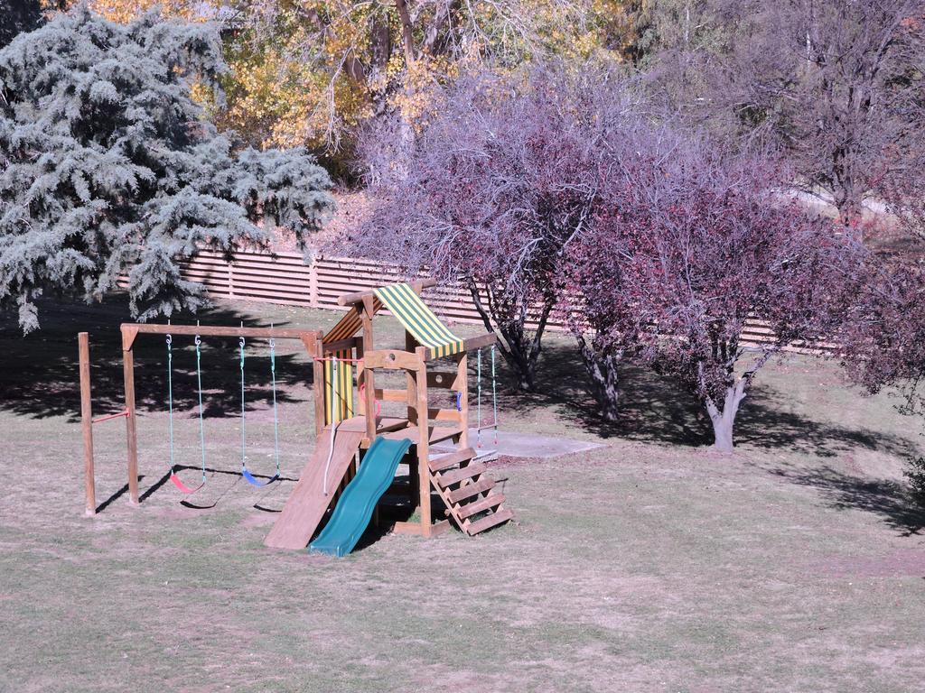 Siesta Villa Jindabyne Dış mekan fotoğraf